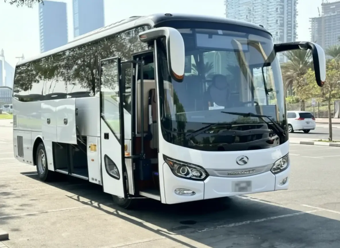 Yutong Bus 35 Seater Coach Main
